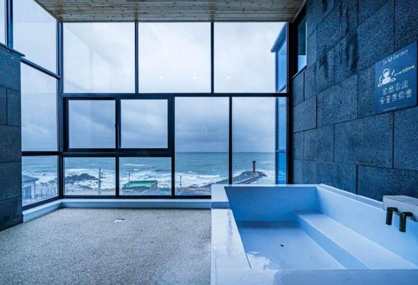 فندق Pohang Soyu Garden Pool Villa