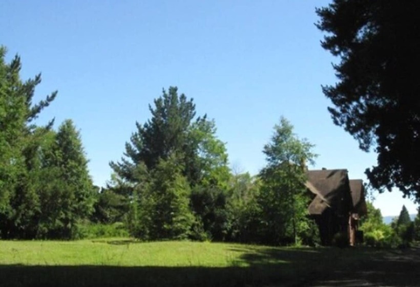 هتل Cabañas Casa Lago Villarrica