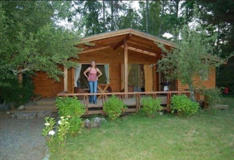 هتل Cabañas Casa Lago Villarrica