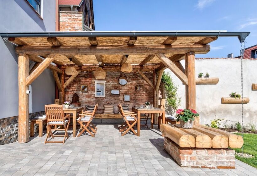 هتل Design Pension Twenty