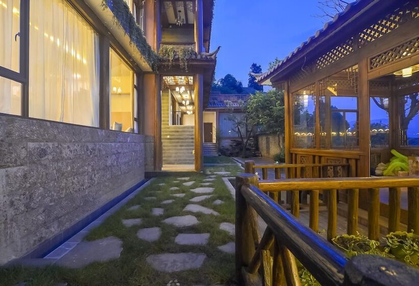 هتل Lijiang Cibei Guesthouse