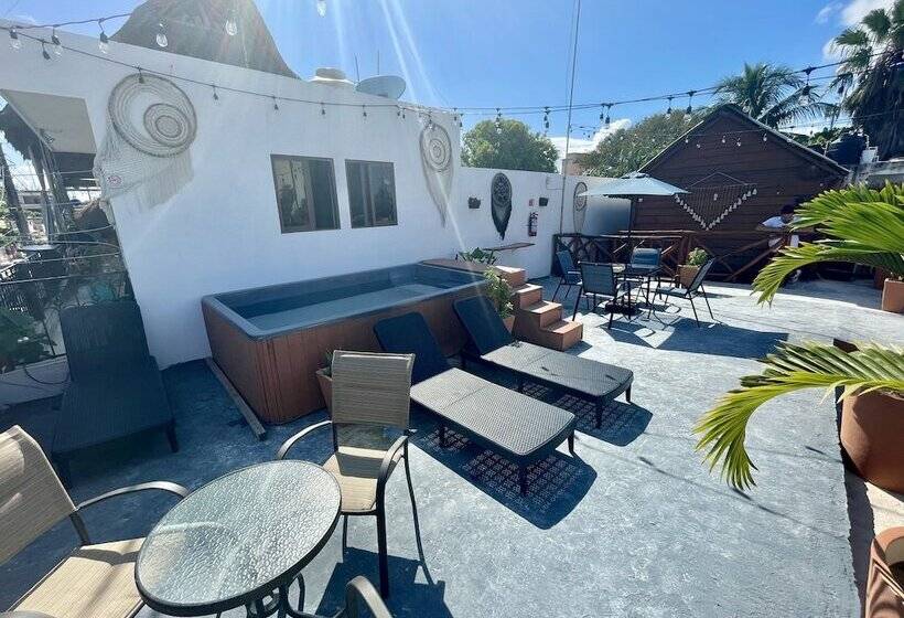 هتل Mayab Holbox