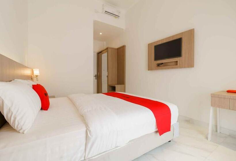 هتل Reddoorz Plus Syariah @ Jalan Dr Sutomo Padang