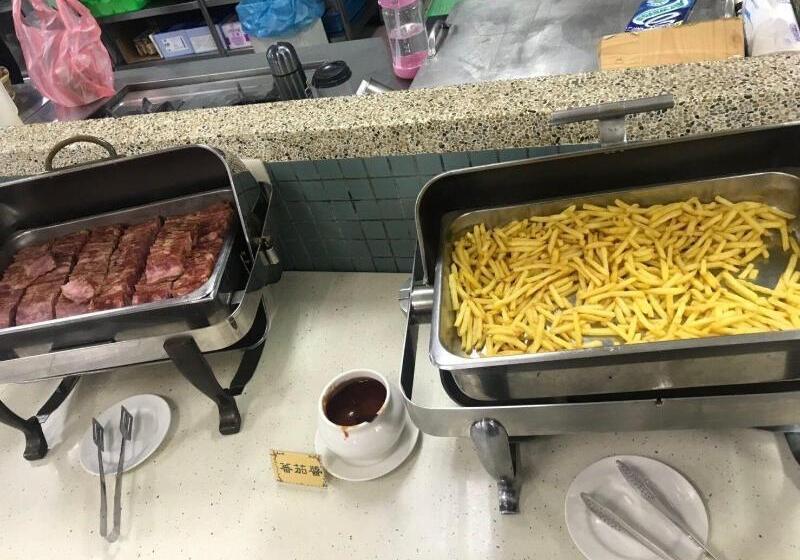 هتل Li Quan Hot Spring Resort