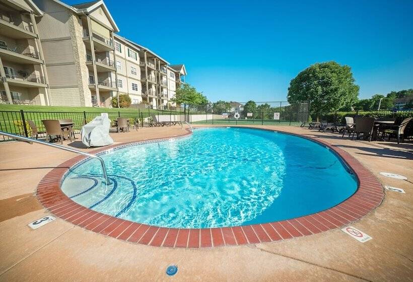 هتل The Links At Thousand Hills