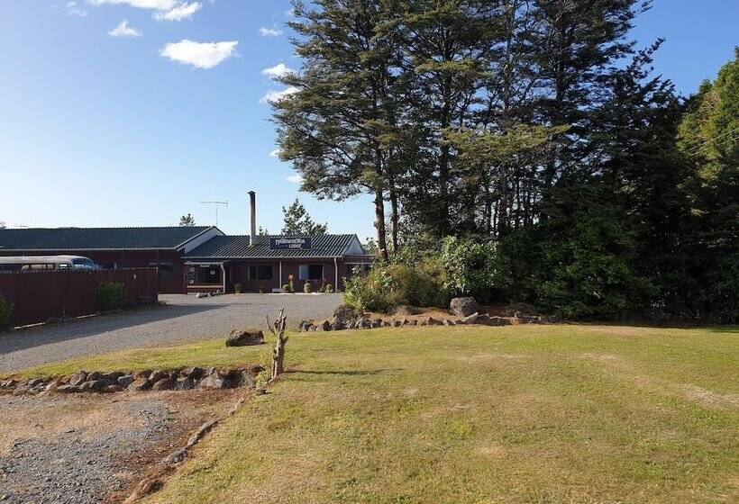בית מלון כפרי Manowhenua Lodge   Hostel