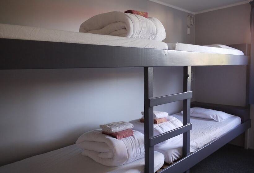 בית מלון כפרי Manowhenua Lodge   Hostel