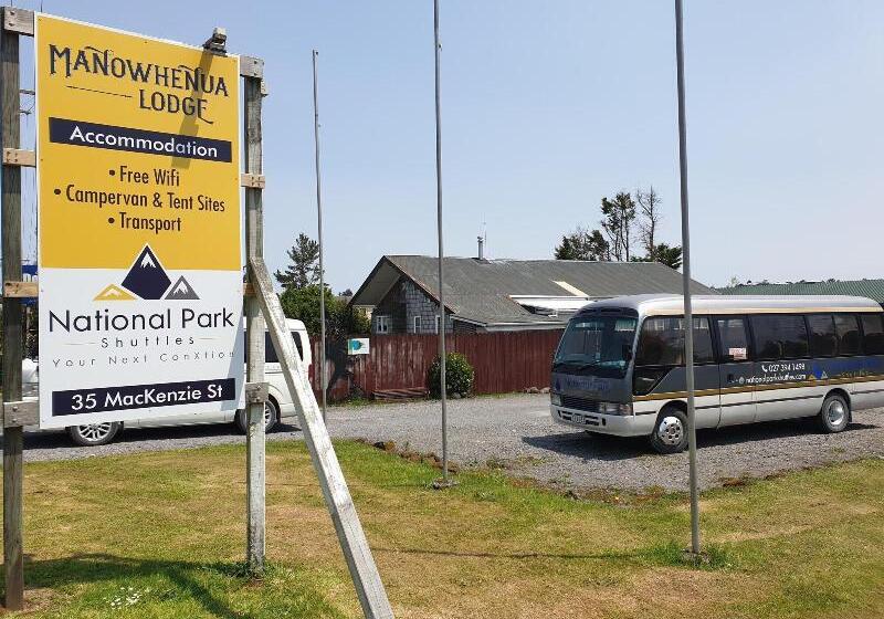 בית מלון כפרי Manowhenua Lodge   Hostel