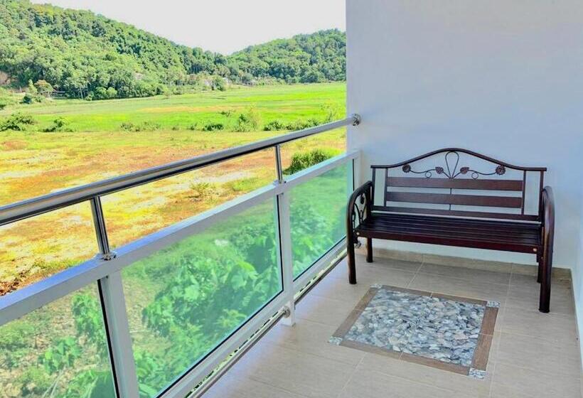هتل Norshah Village Resort