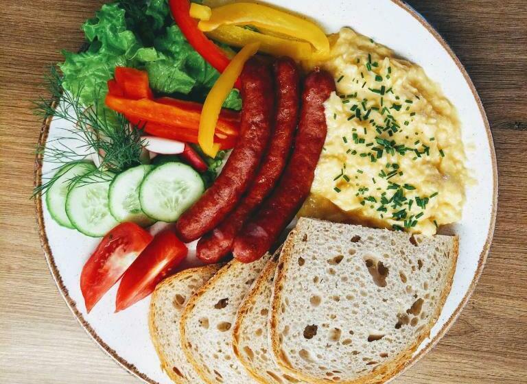 مبيت وإفطار Karczma Koszwice