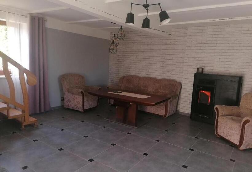 בית מלון כפרי Agroturystyka Siedlisko Pod Dębami