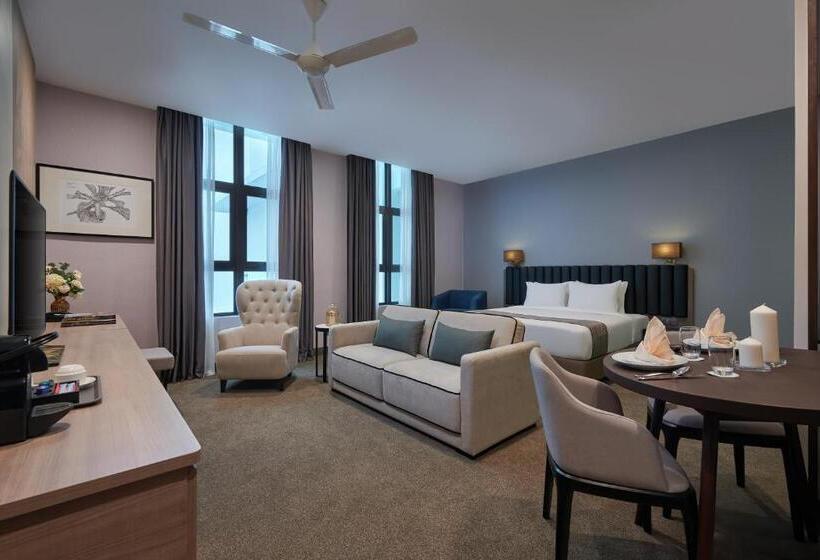 هتل Mercure Living Putrajaya