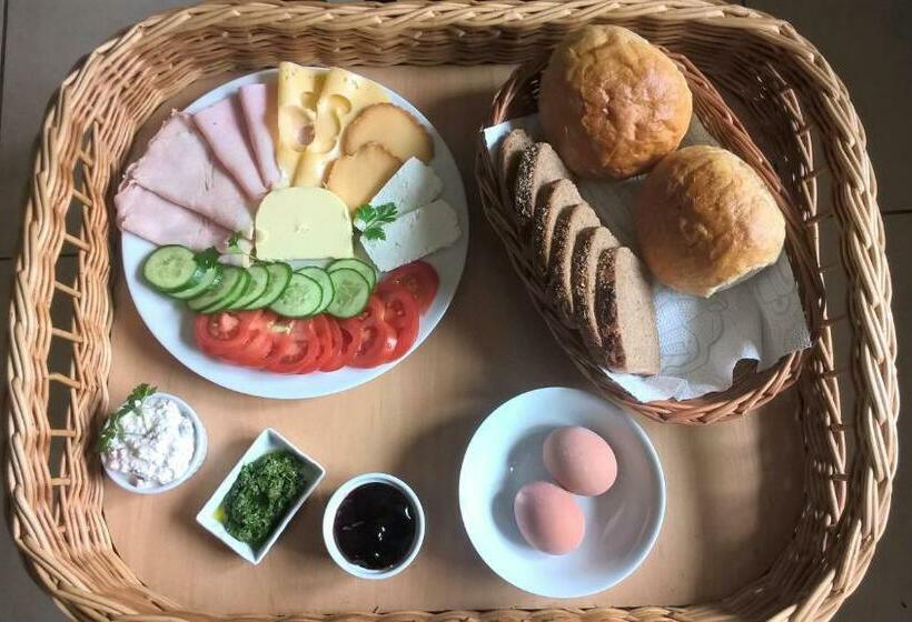 Пансион Chochlik