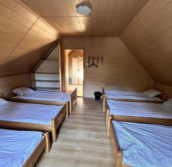 ユースホステル Pokoje Nad Przełomem Dunajca   Wietrznice   Rivent Sport