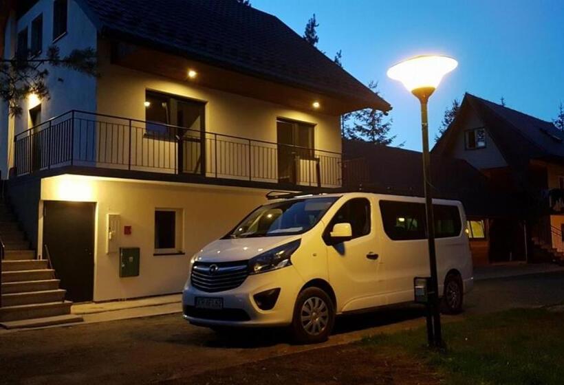 ユースホステル Pokoje Nad Przełomem Dunajca   Wietrznice   Rivent Sport