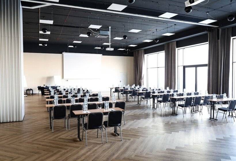 مبيت وإفطار Citi Hotel S Warszawa Falenty