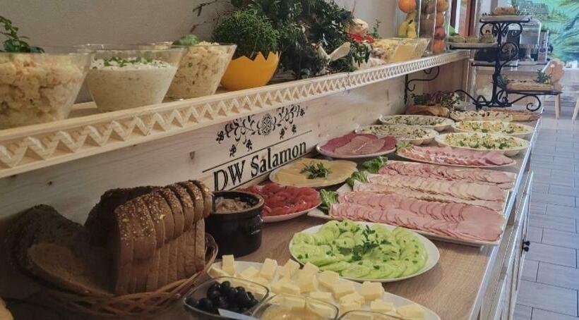 Пансион Dom Wczasowy Salamon
