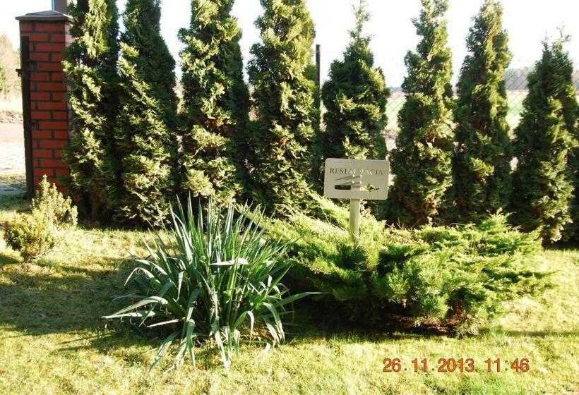 فندق صغير Zajazd I Restauracja Myśliwskie Zacisze