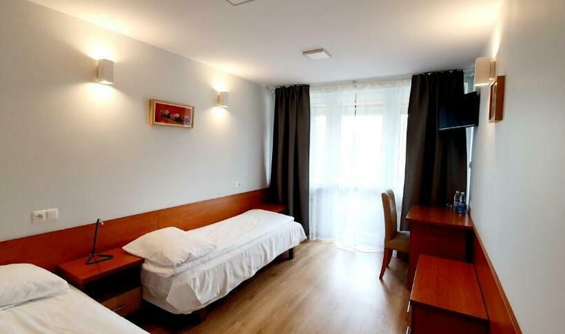 ユースホステル Zajazd Kałużna