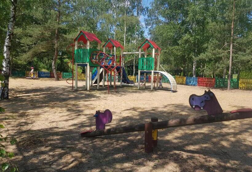 민박 Miłocin Park Centrum Wypoczynkowo Konferencyjne