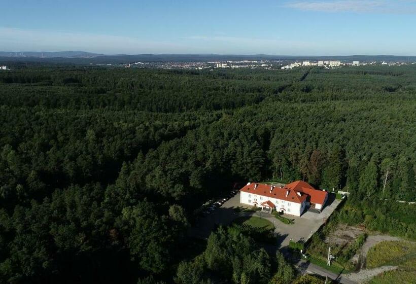 Bed and Breakfast Willa Rosochacz Starachowice