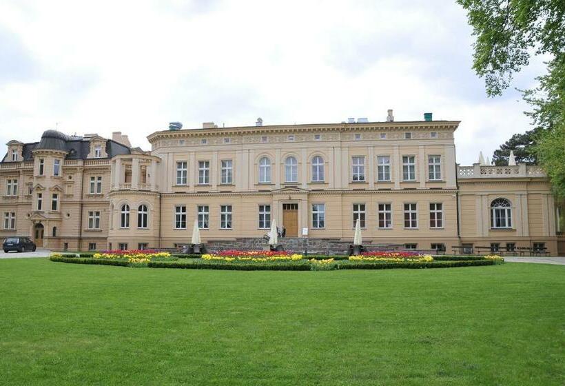住宿加早餐 Zespół Pałacowo Parkowy W Ostromecku