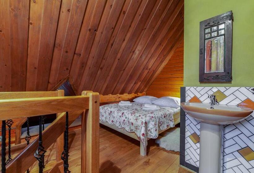 ホテル Farma Lama Dom Gościnny