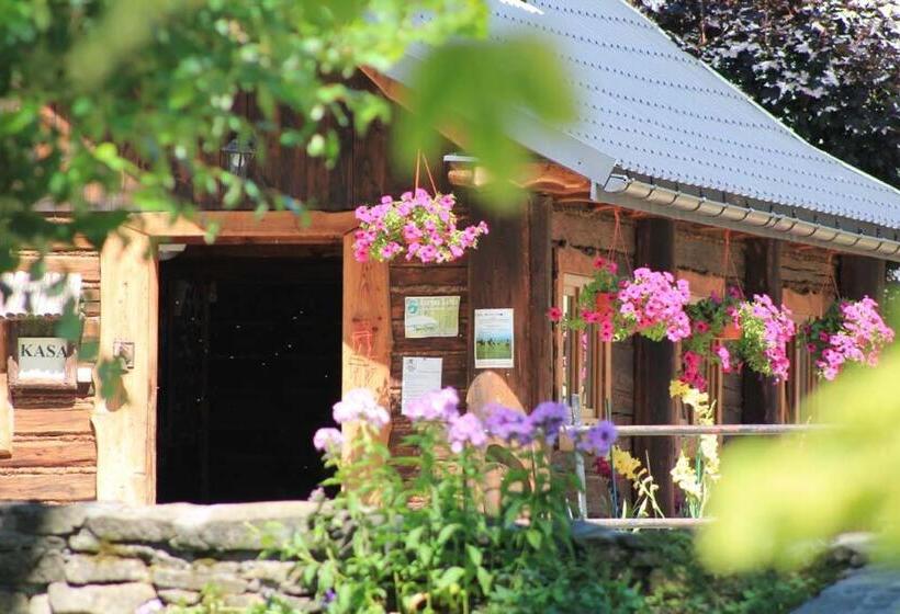 ホテル Farma Lama Dom Gościnny