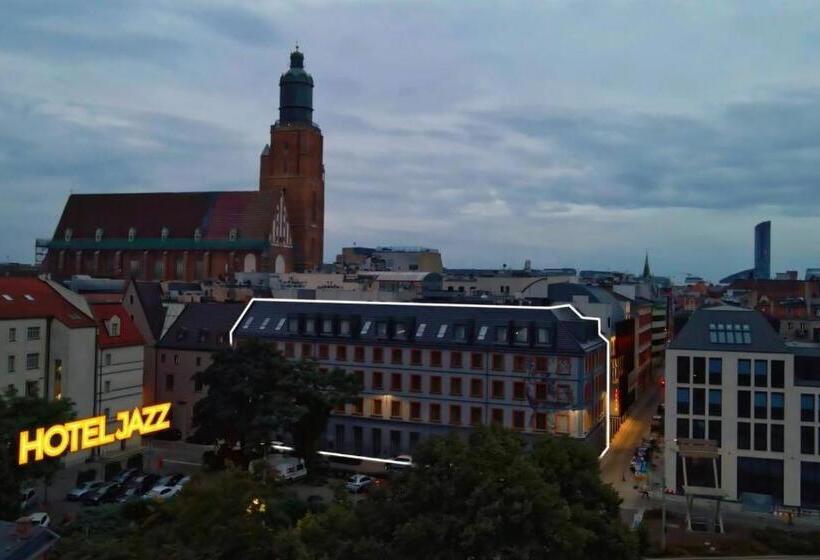 هتل Jazz Market Square Wroclaw