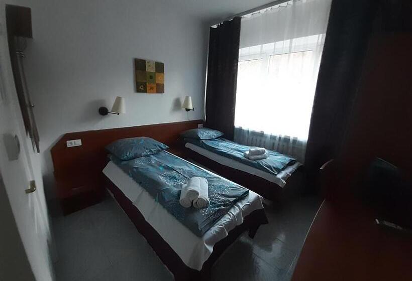 پانسیون Ośrodek Wypoczynkowy Mazowsze W Karpacz