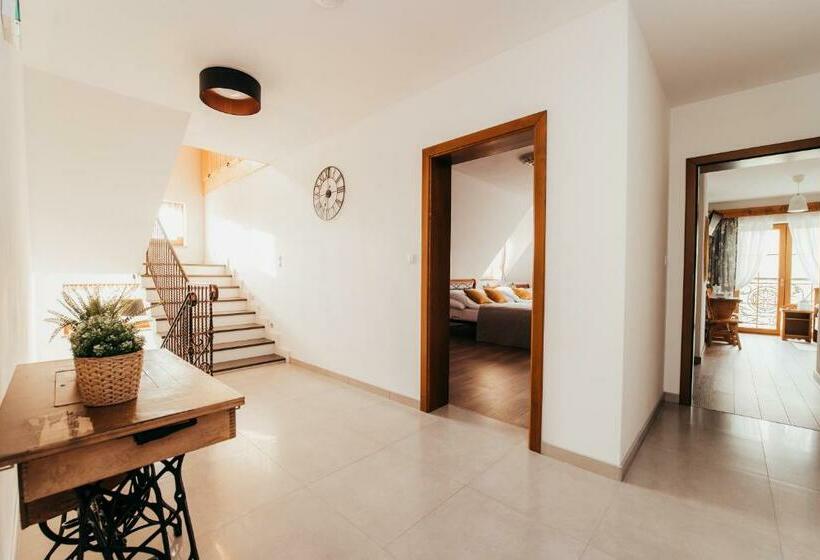 پانسیون Willa Giergonia