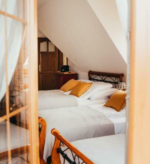 پانسیون Willa Giergonia