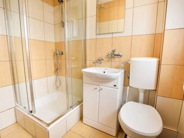 پانسیون Willa Nadin