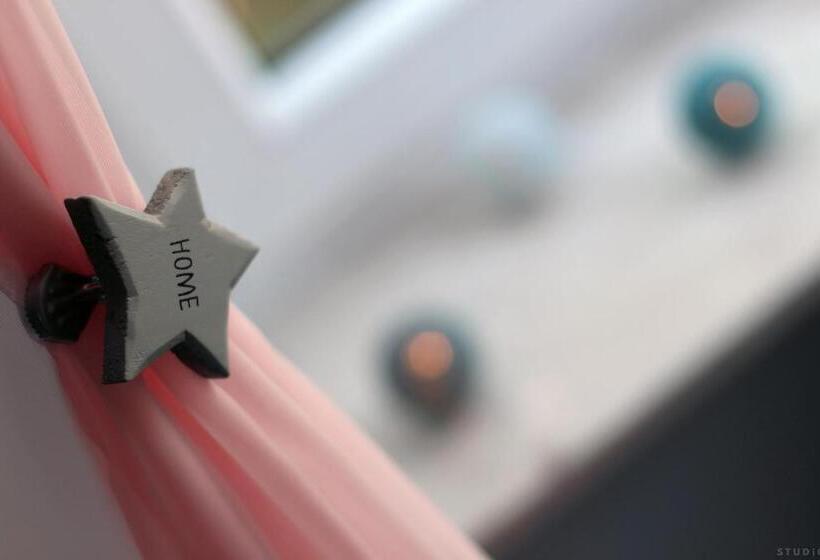 هاستل Clicktheflat Hoża Street Apart Rooms