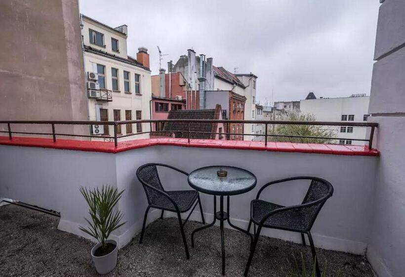 هاستل Włodkowica