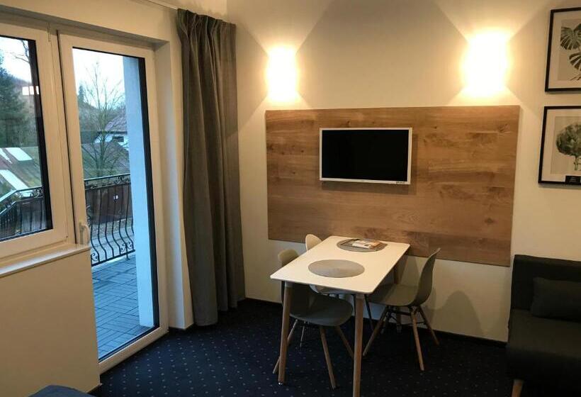 ベッドアンドブレックファースト Apartamenty Pod Zamkiem W Janowcu