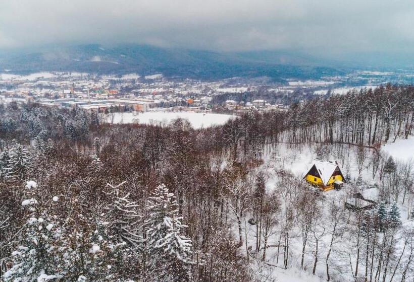 مبيت وإفطار Leśniczówka Pod śnieżką