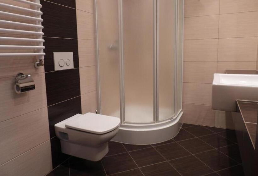 צימר Pokoje Gościnne Pałac W Balicach Instytut Zootechniki Pib