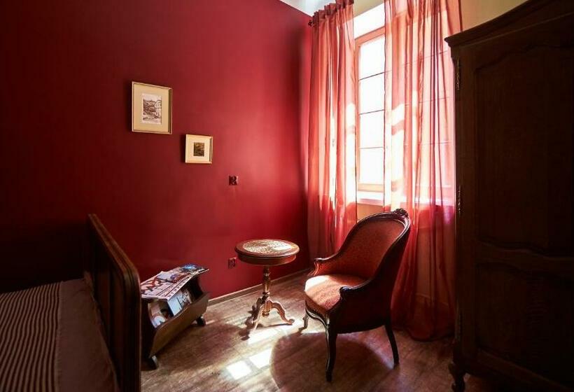Bed and Breakfast Sztukmistrz Magician Art Rooms