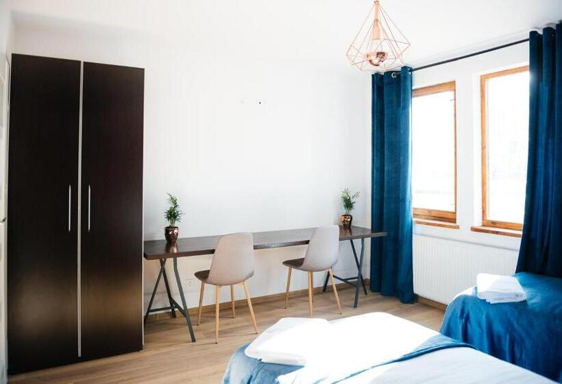 مبيت وإفطار Villa Lulu Piaseczno