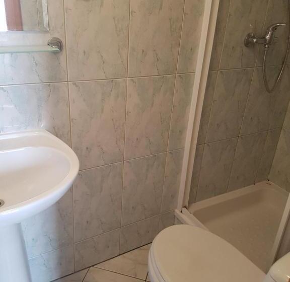 تختخواب و صبحانه Willa Irys