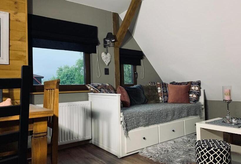 تختخواب و صبحانه Willa Karkonoska