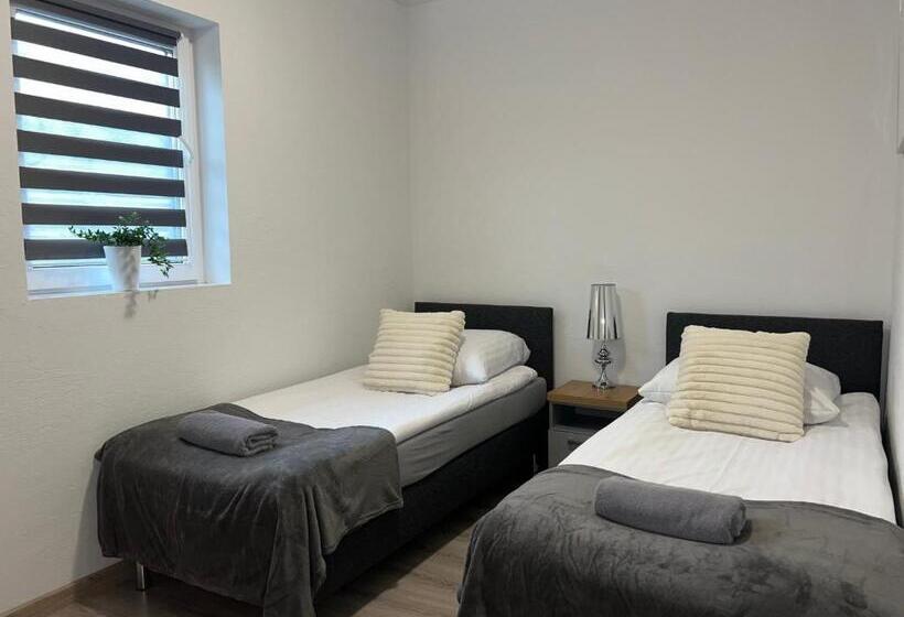 Hostel Adabet