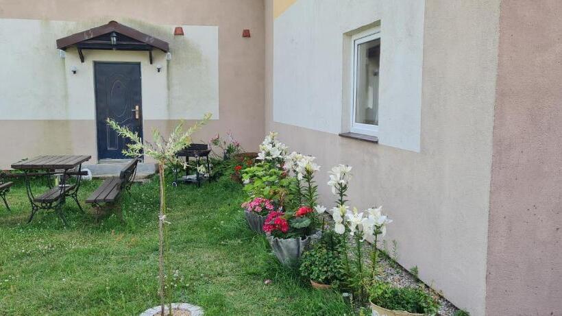 Отель Agroturystyka Nowogród