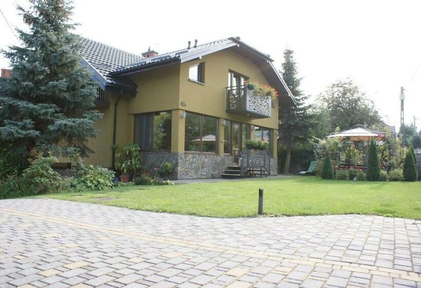Пансион Agrogosia