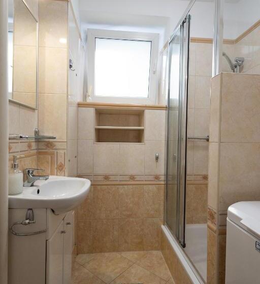 پانسیون Clicktheflat żurawia Street Apart Rooms