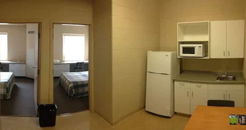 هاستل Residence & Conference Centre   Sudbury North
