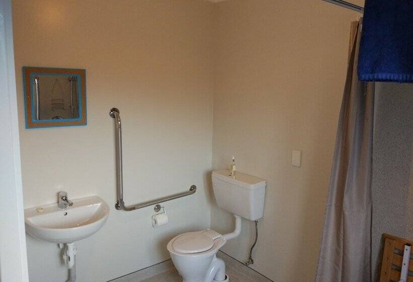 هاستل Tasman Bay Backpackers