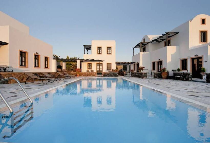 Anthonas Apartments