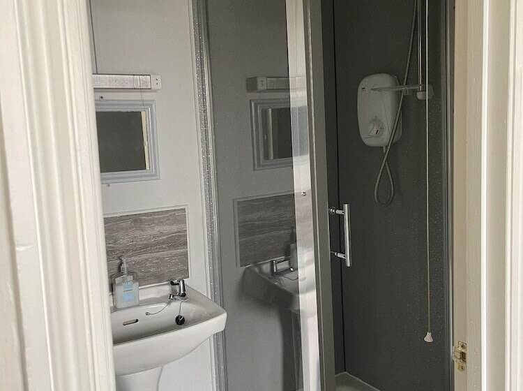 مبيت وإفطار Henry S On The Prom